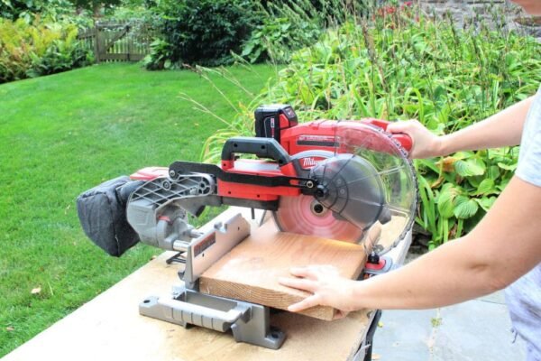 Cordless Miter Saw